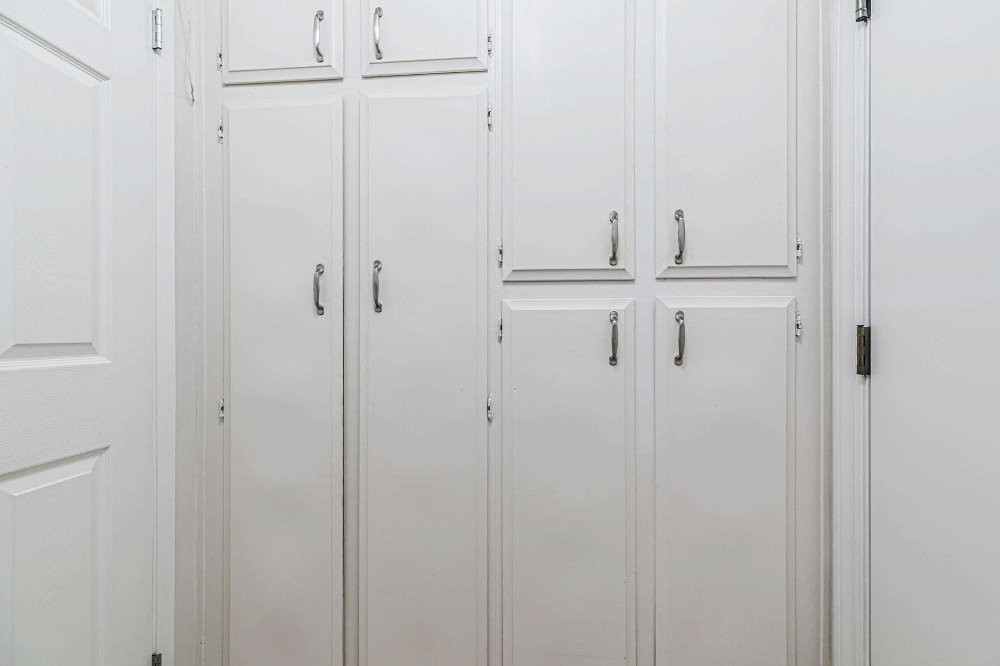 038_483 Churchill Park Dr