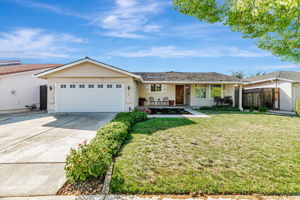 001_483 Churchill Park Dr