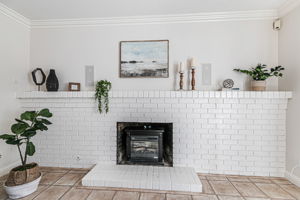 015_483 Churchill Park Dr