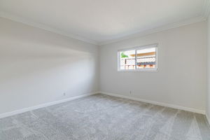 030_483 Churchill Park Dr