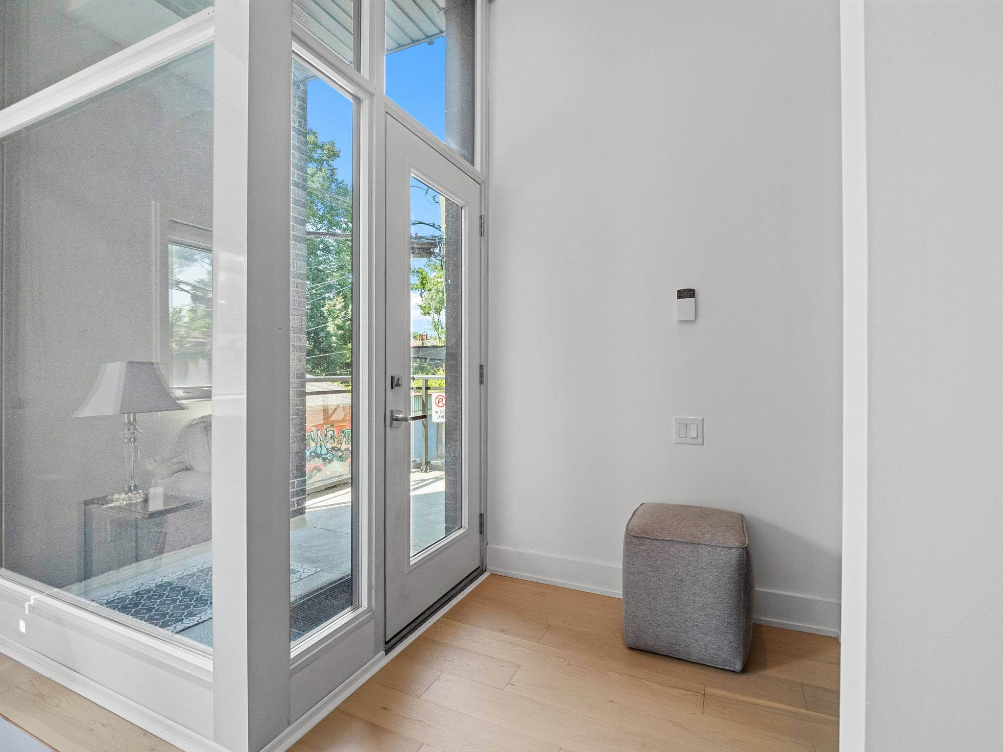 483 Dupont St Unit 112 Toronto, ON M6G 1Y6