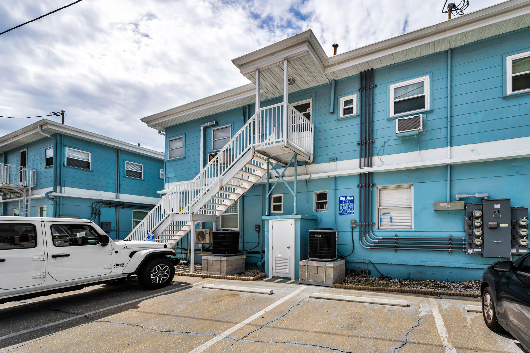 Front Exterior 3