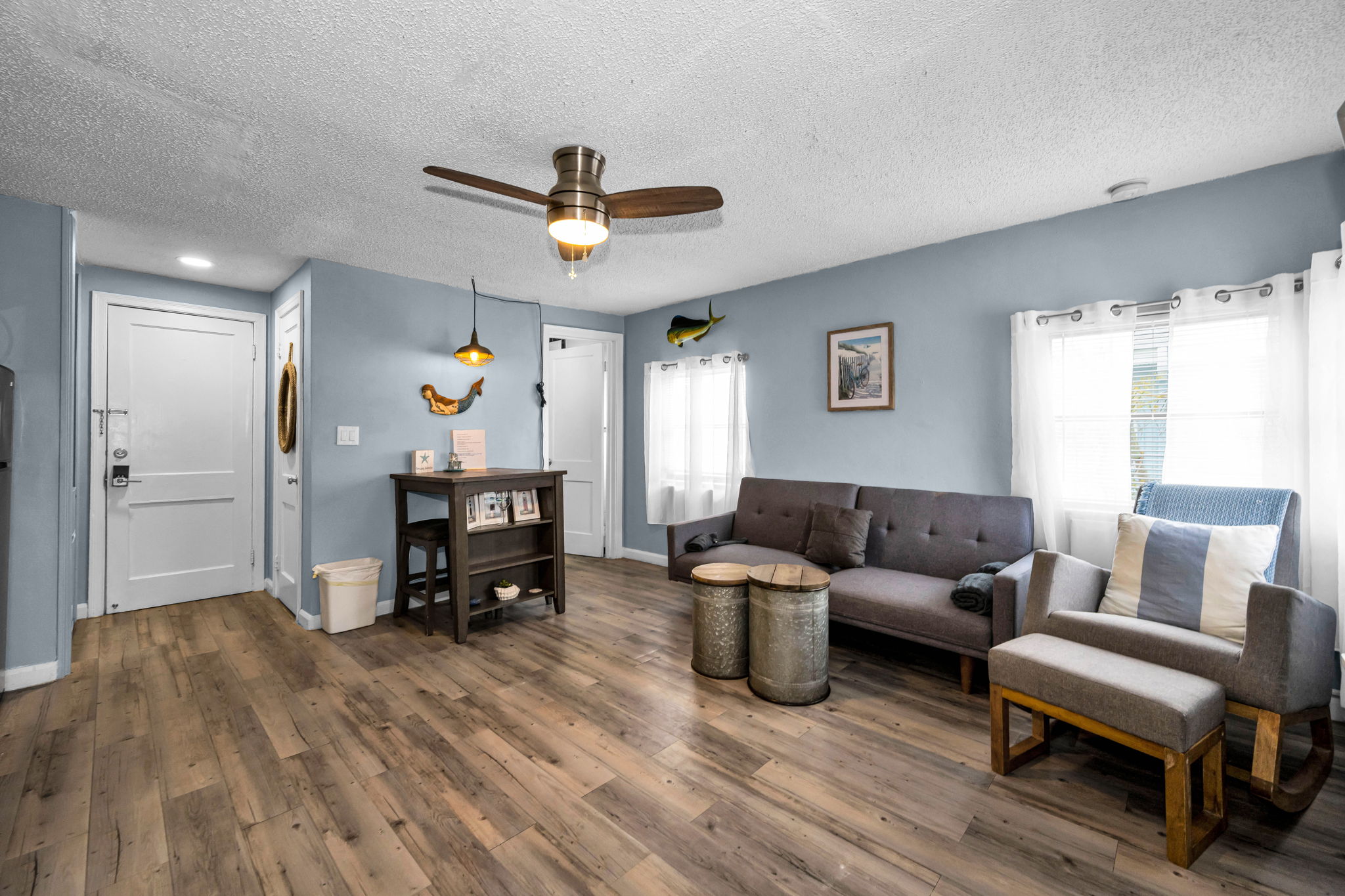 Living Room 3