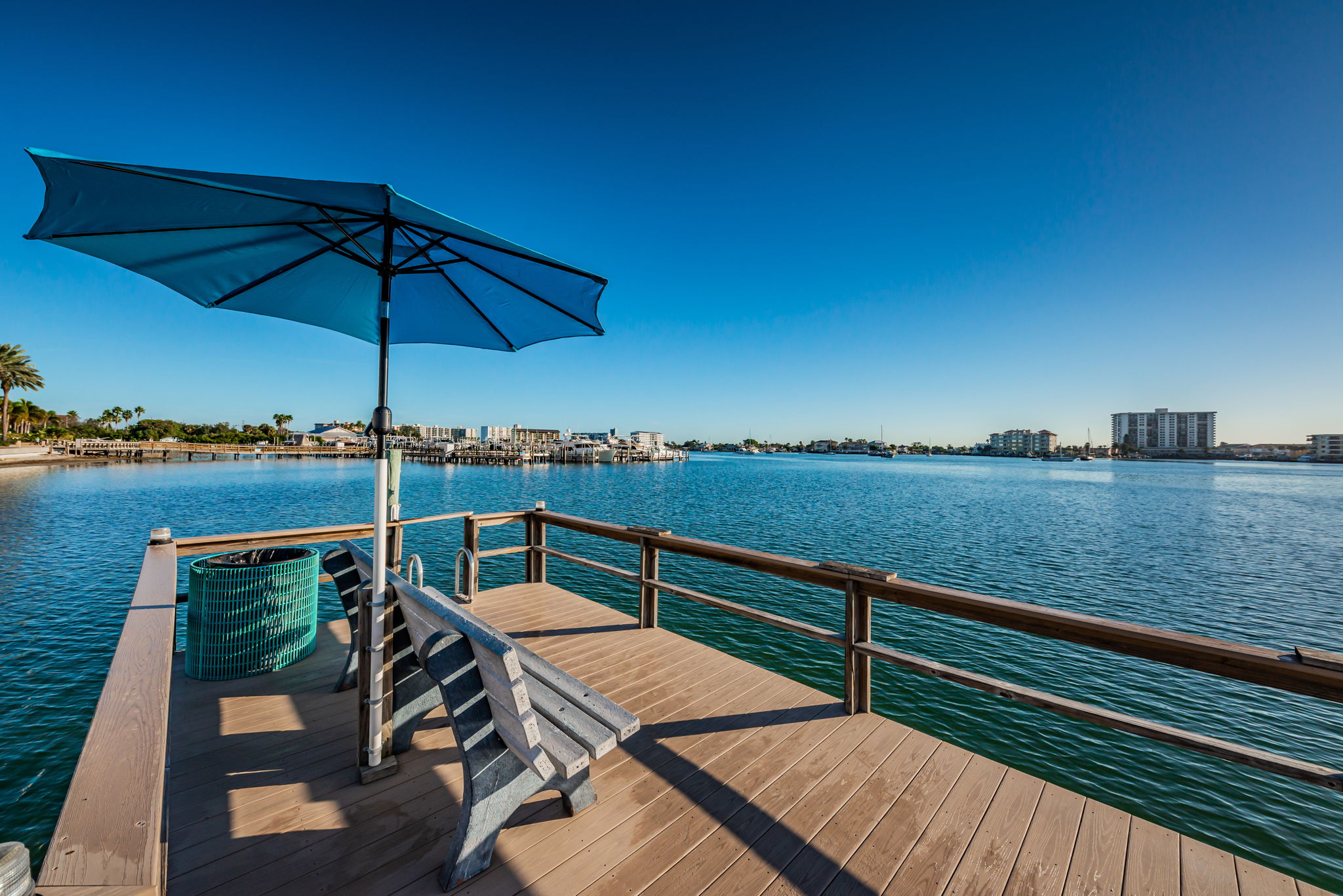 Dock 5