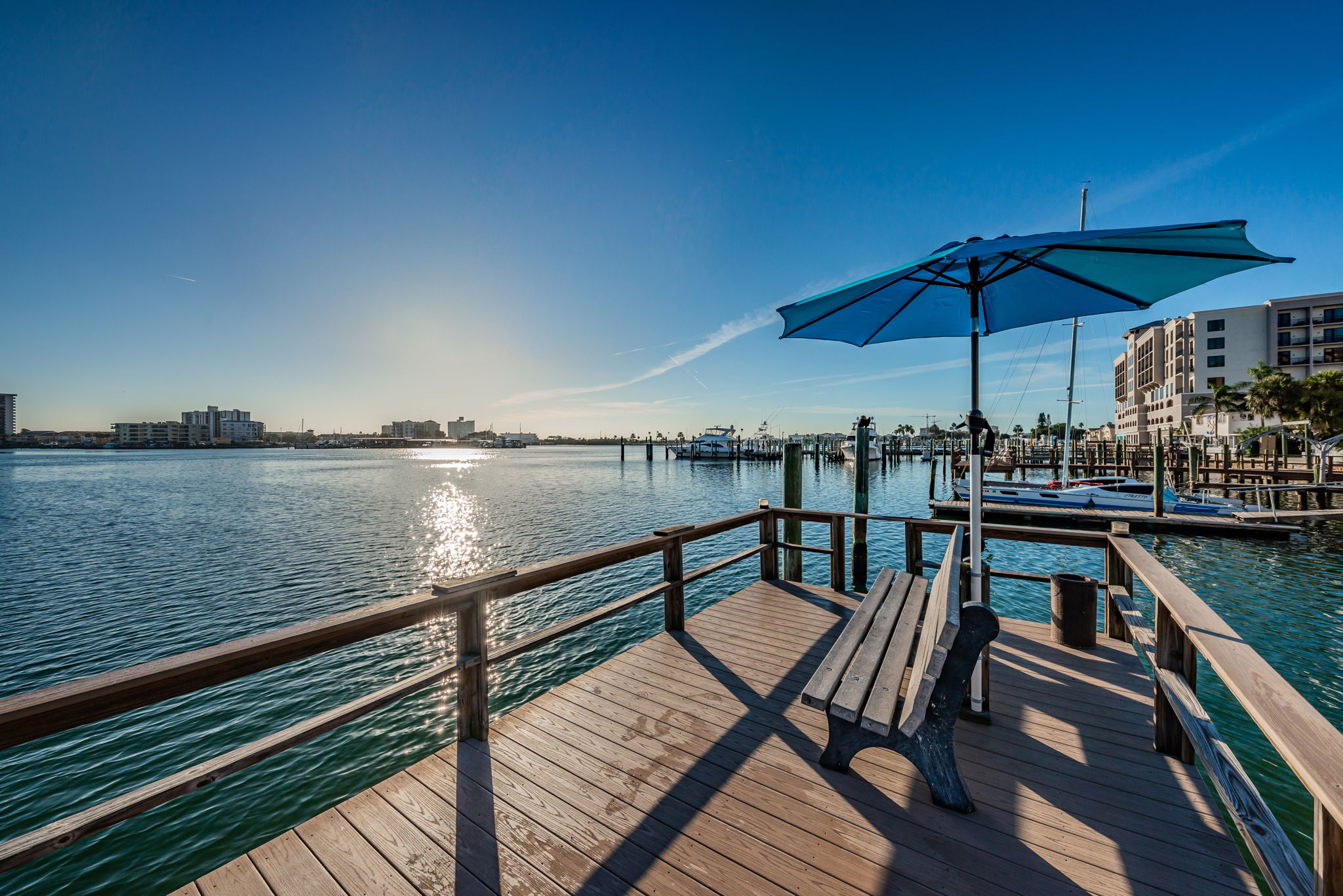 Dock 6
