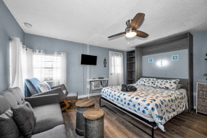 Bedroom 1b