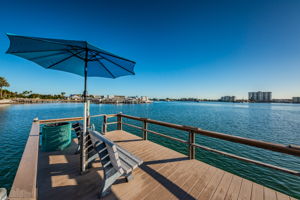 Dock 5