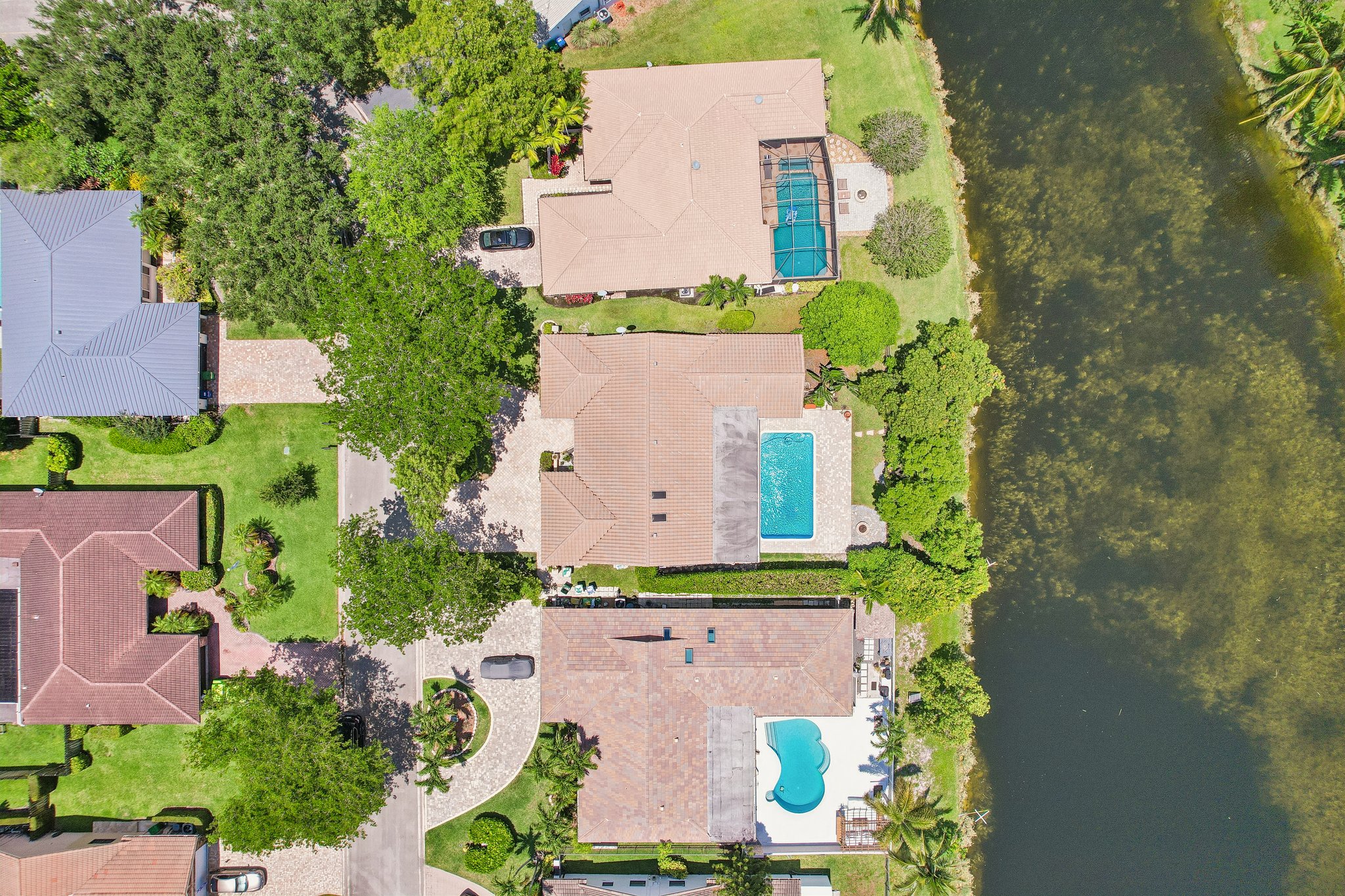 213564 - 483 NW 107th Ave-S1505-049.jpg