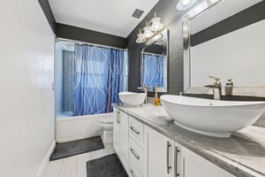213564 - 483 NW 107th Ave-S1505-021.jpg
