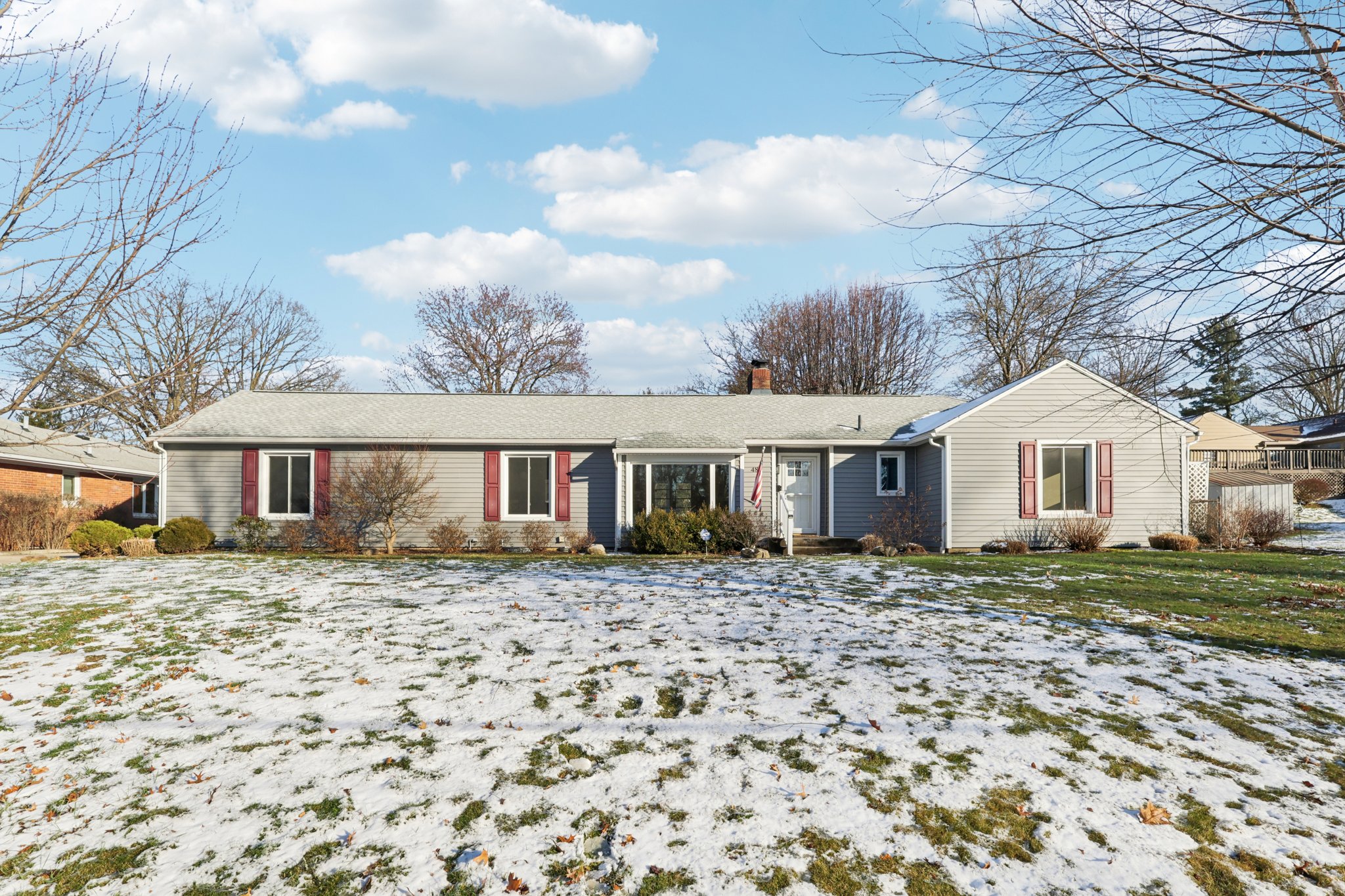 Parkside Dr-S1301-002.jpg