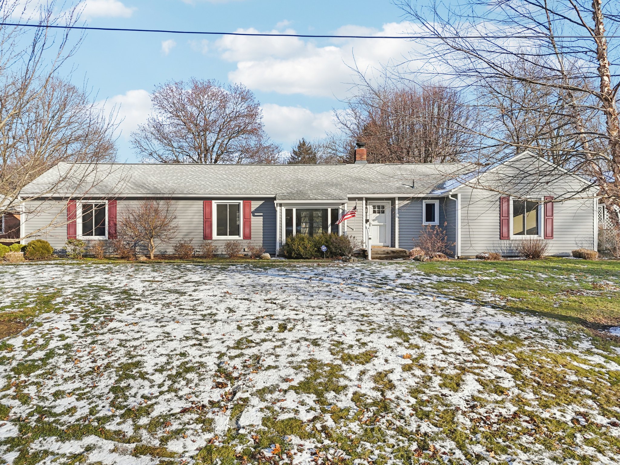 Parkside Dr-S1301-047.jpg