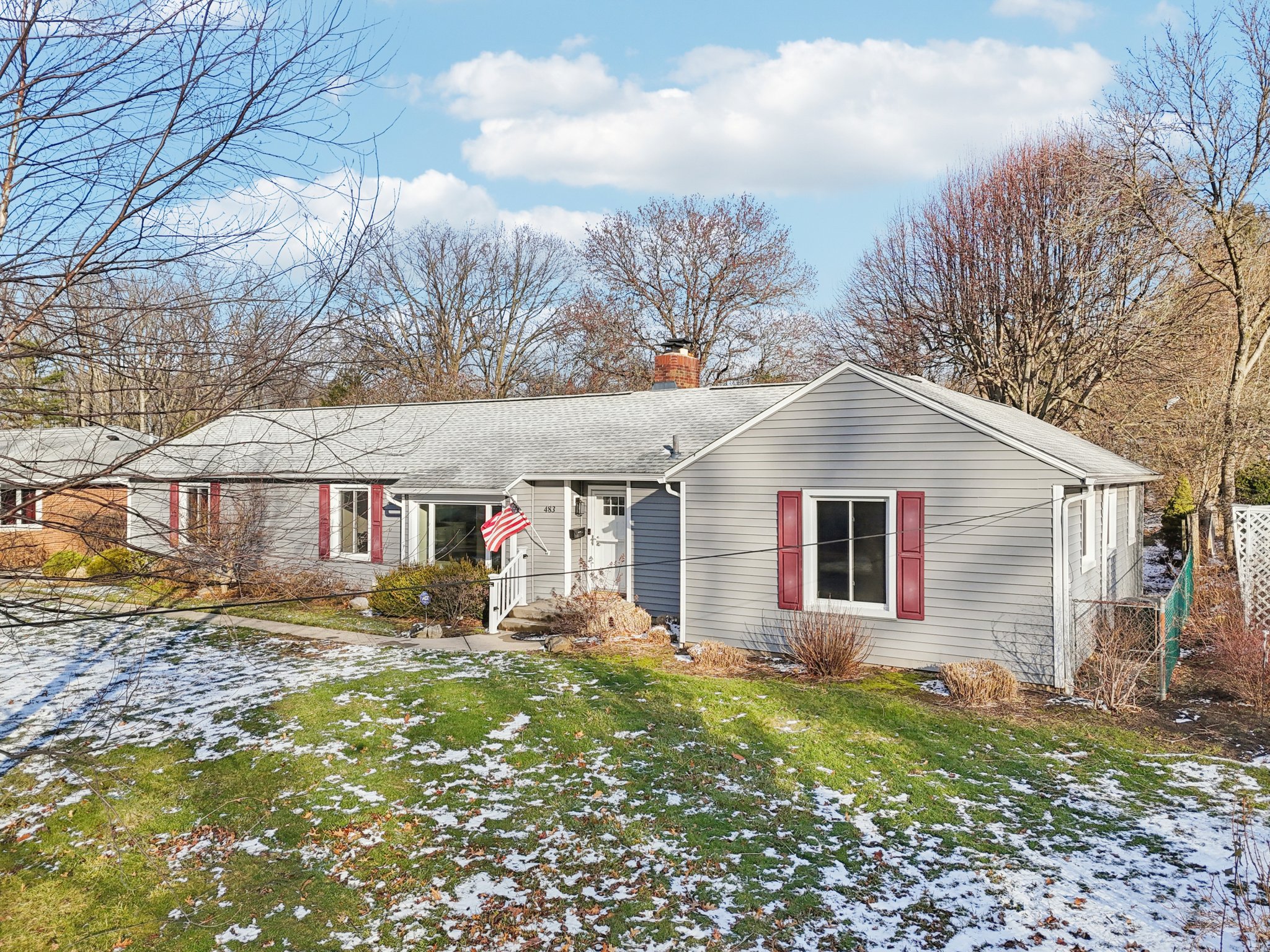 Parkside Dr-S1301-048.jpg