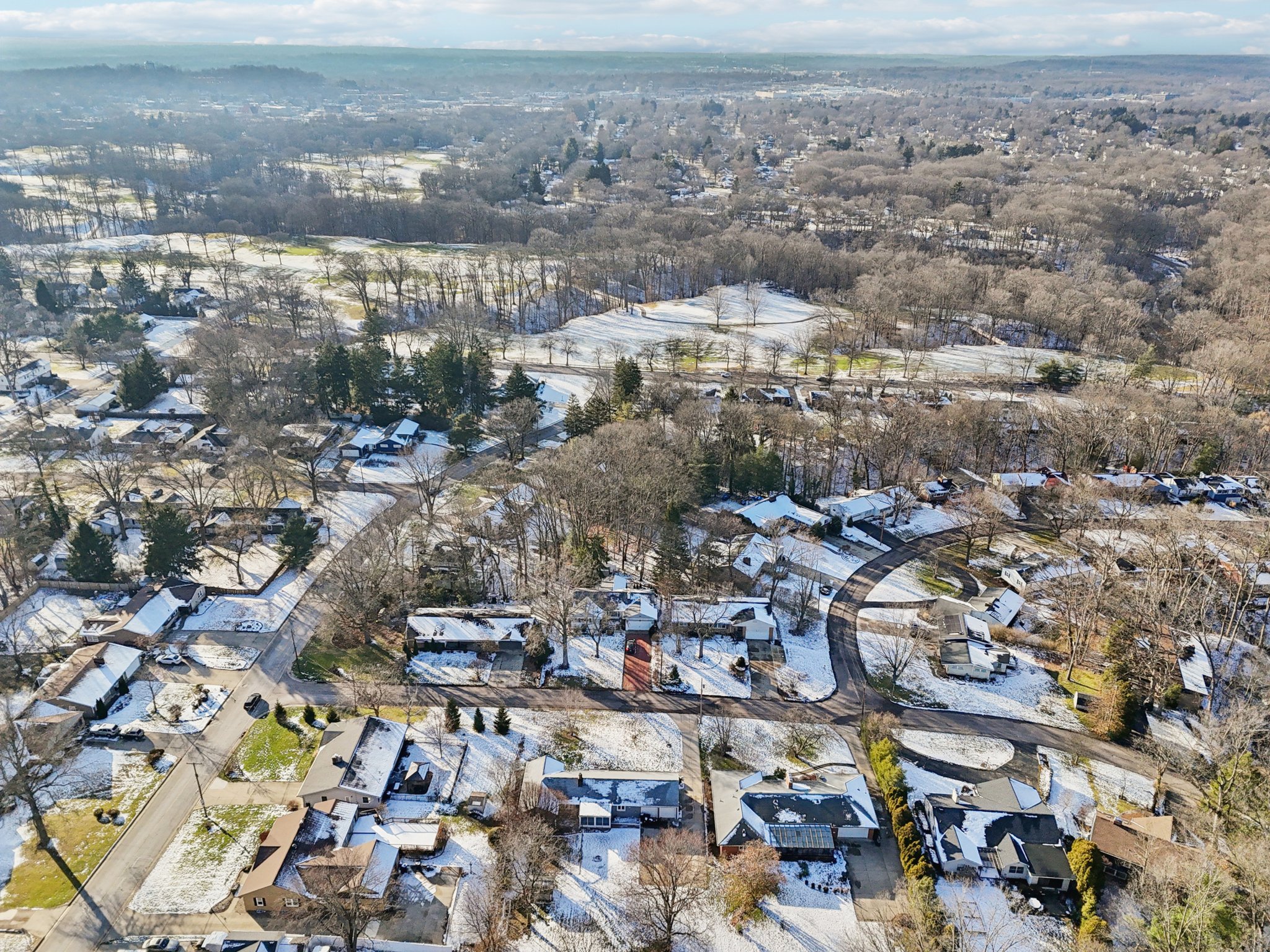 Parkside Dr-S1301-053.jpg