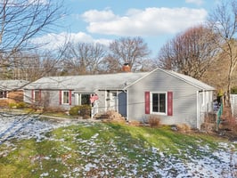 Parkside Dr-S1301-048.jpg