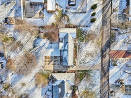 Parkside Dr-S1301-050.jpg