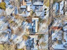 Parkside Dr-S1301-052.jpg