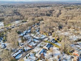 Parkside Dr-S1301-055.jpg