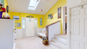 Photo 40