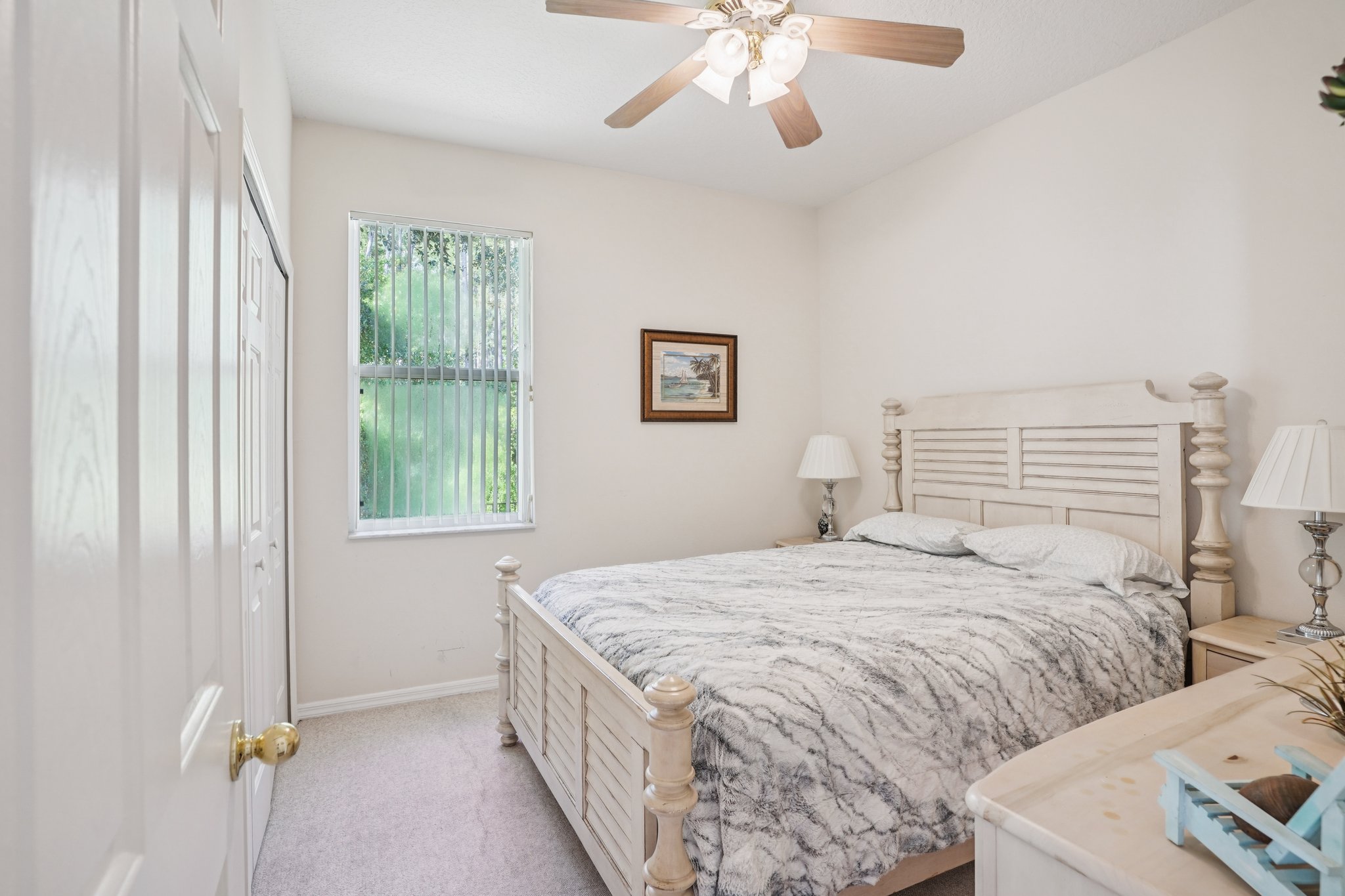 Chalfont Dr-S0807-022.jpg
