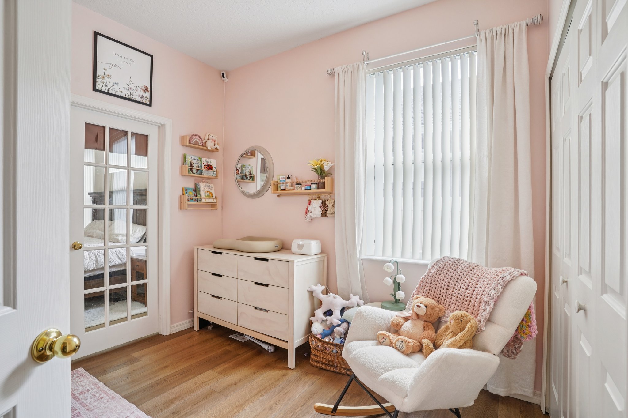 Chalfont Dr-S0807-026.jpg