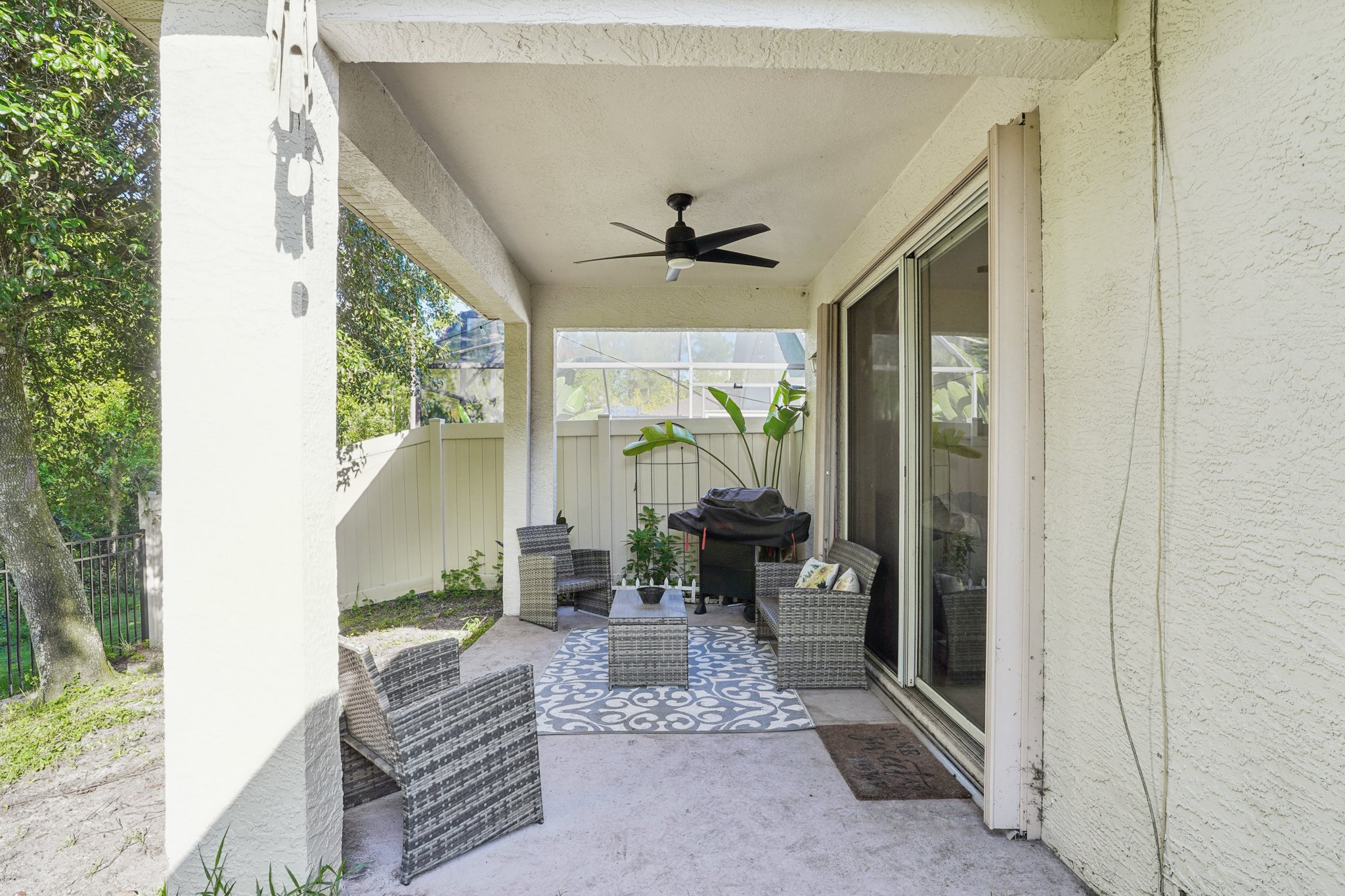 Chalfont Dr-S0807-038.jpg