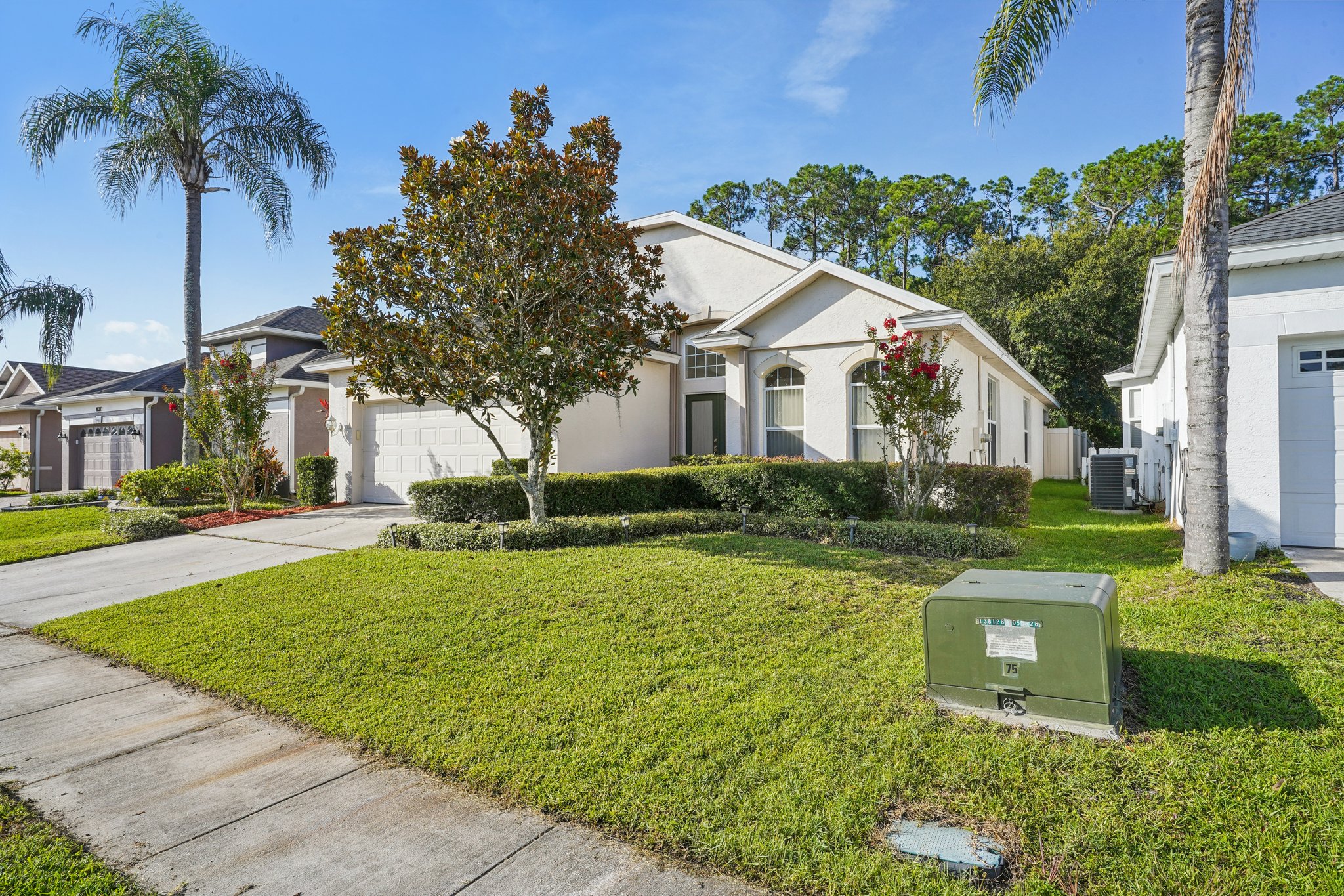 Chalfont Dr-S0807-044.jpg