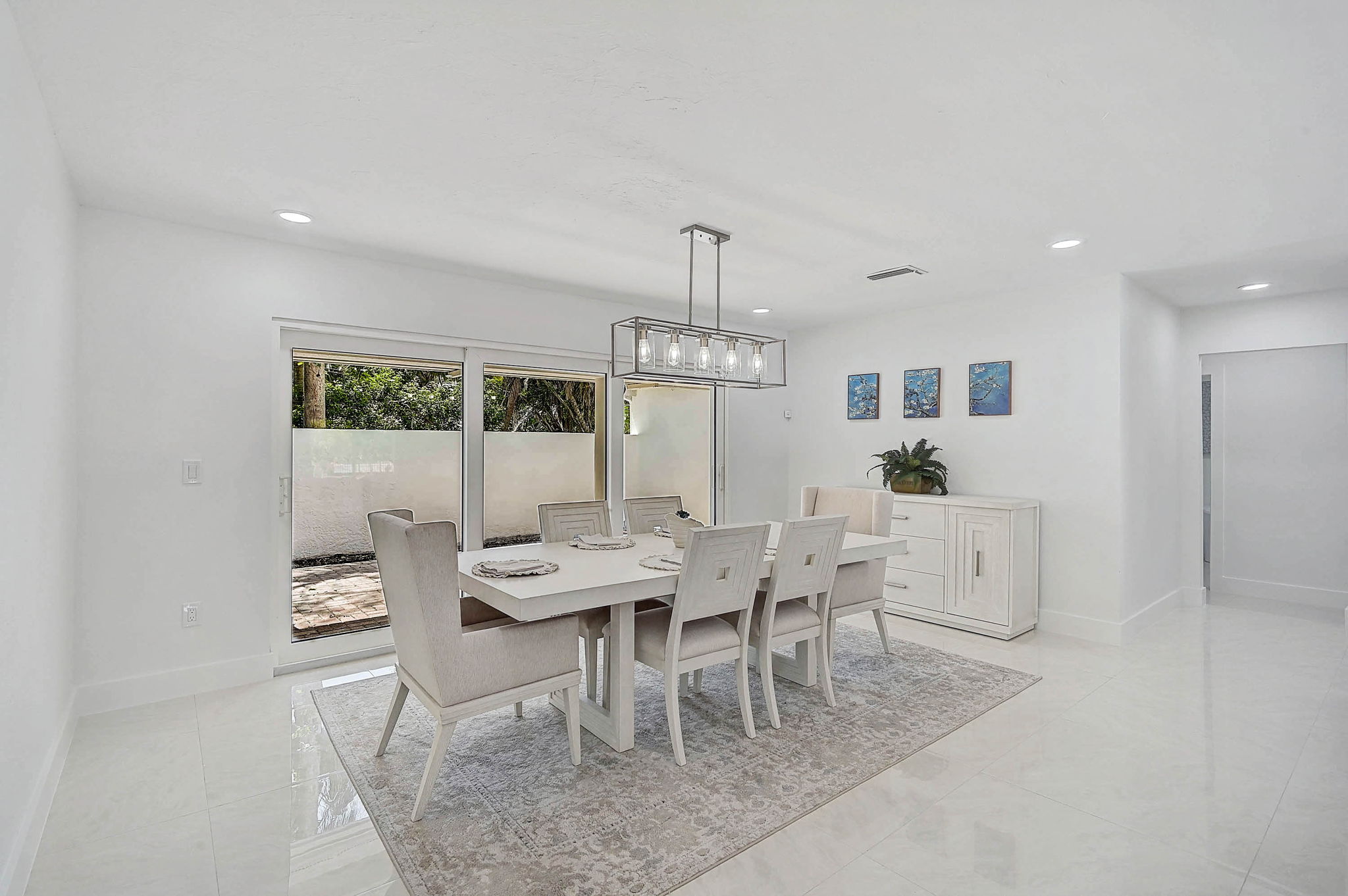 4831 Primrose Path-19