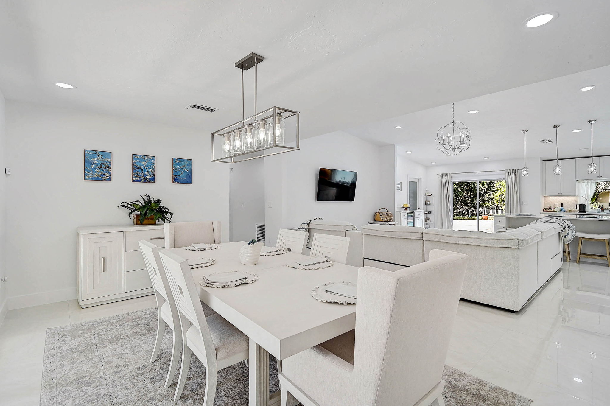 4831 Primrose Path-20