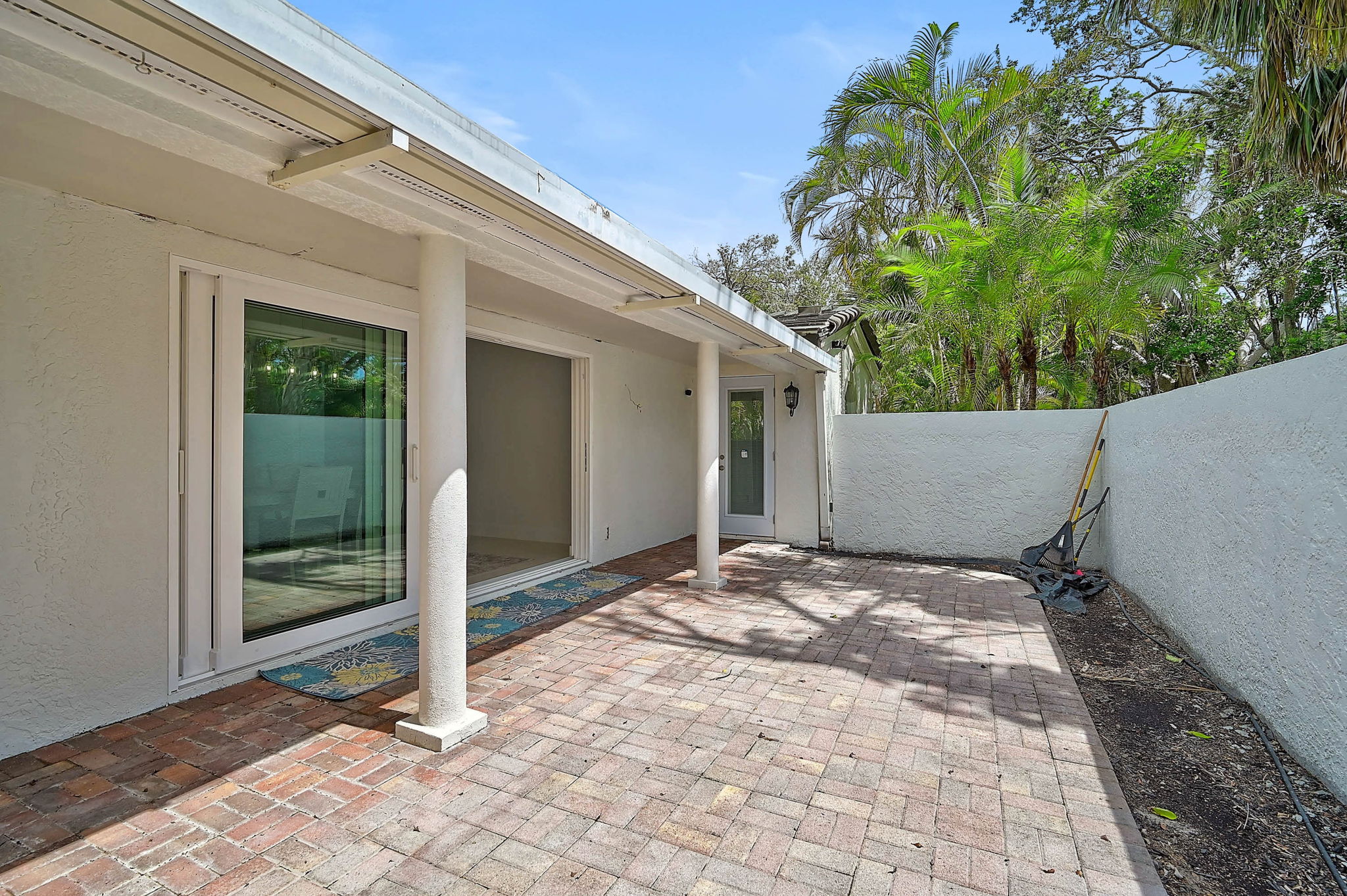 4831 Primrose Path-22