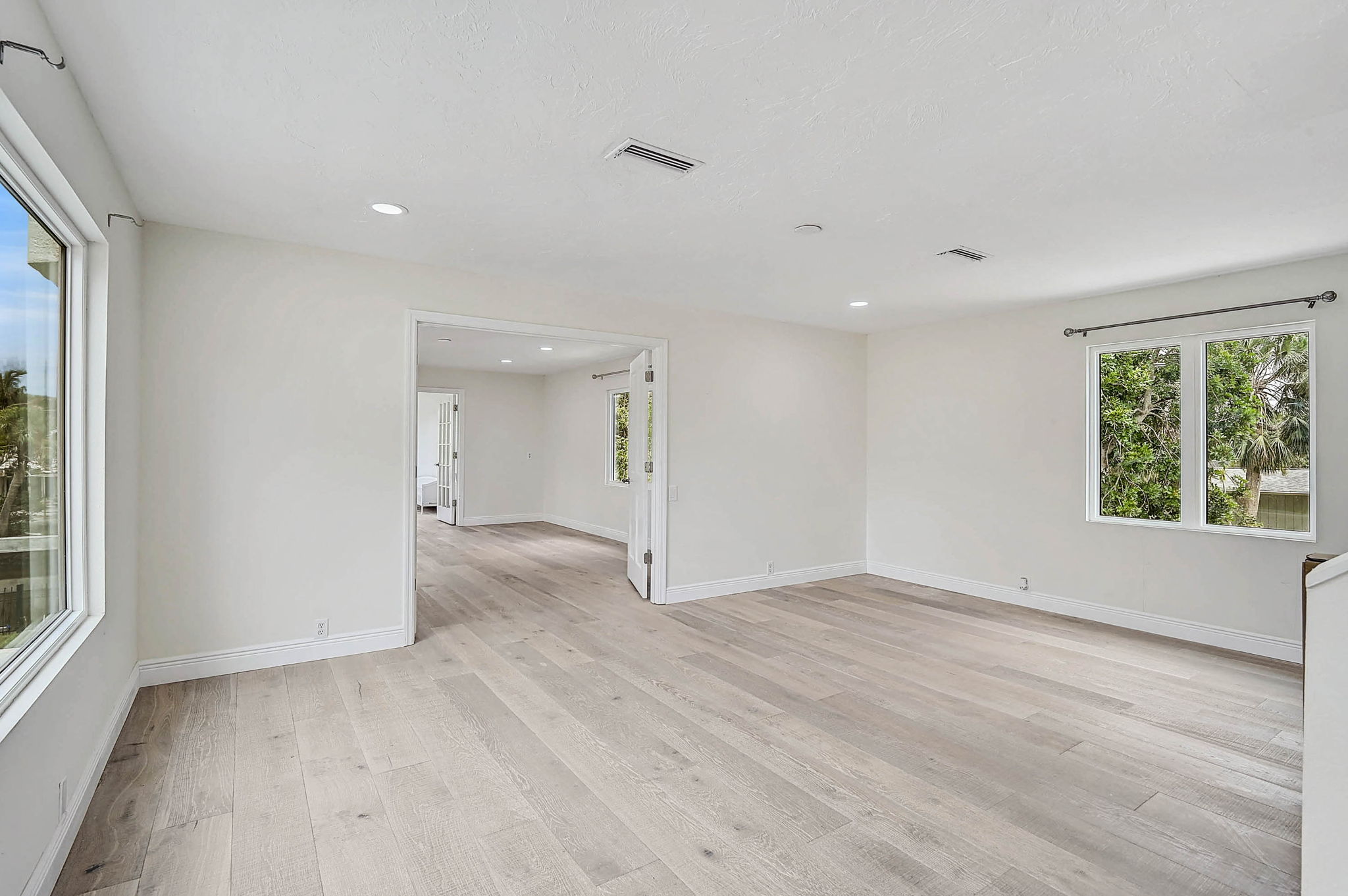 4831 Primrose Path-38