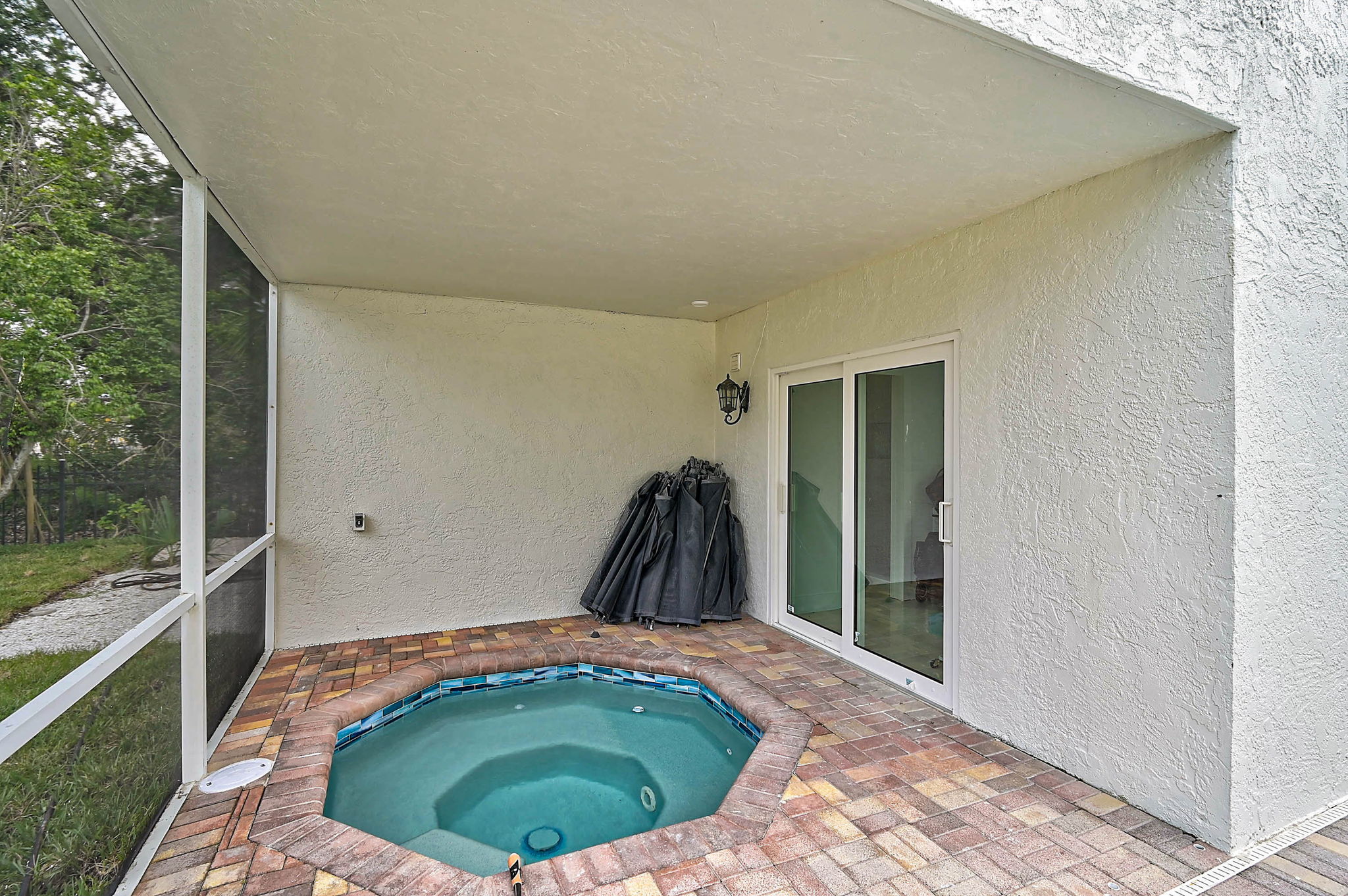 4831 Primrose Path-52