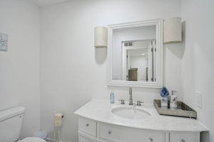 4831 Primrose Path-25