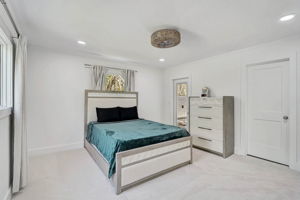 4831 Primrose Path-27