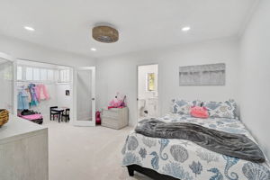 4831 Primrose Path-34