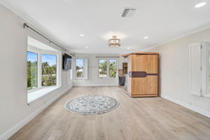 4831 Primrose Path-47