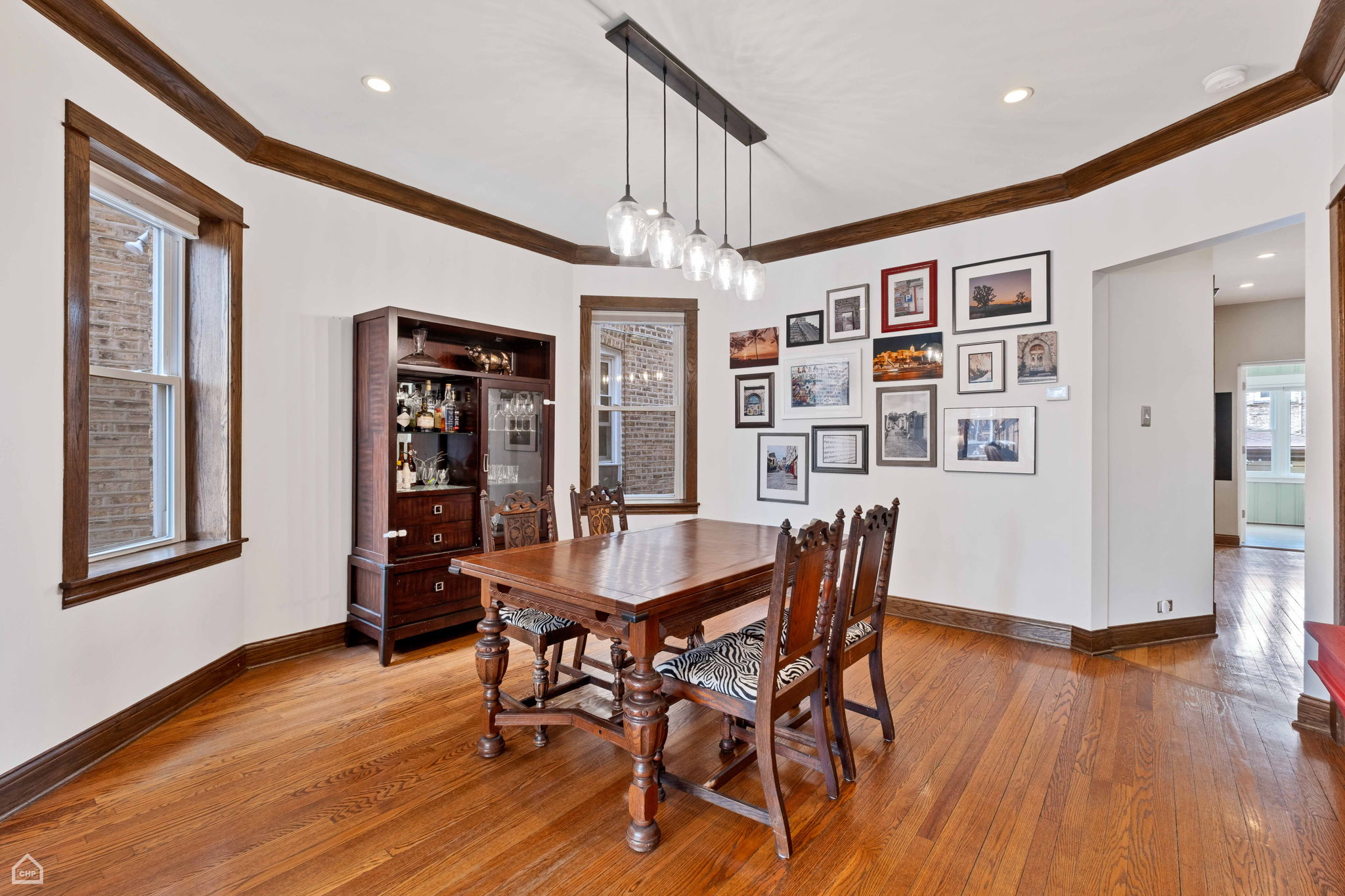 4832 N Claremont Ave - Unit 1_004
