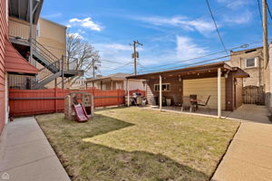 4832 N Claremont Ave - Exterior_004