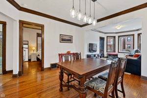 4832 N Claremont Ave - Unit 1_006