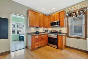 4832 N Claremont Ave - Unit 1_012