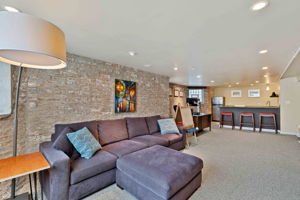 4832 N Claremont Ave - Unit 1_025