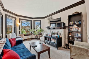 4832 N Claremont Ave - Unit 2_001