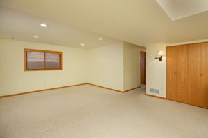 23-Family Room