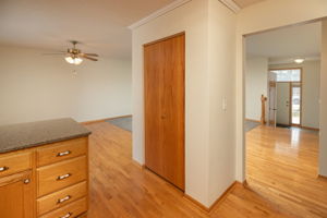 13-Kitchen