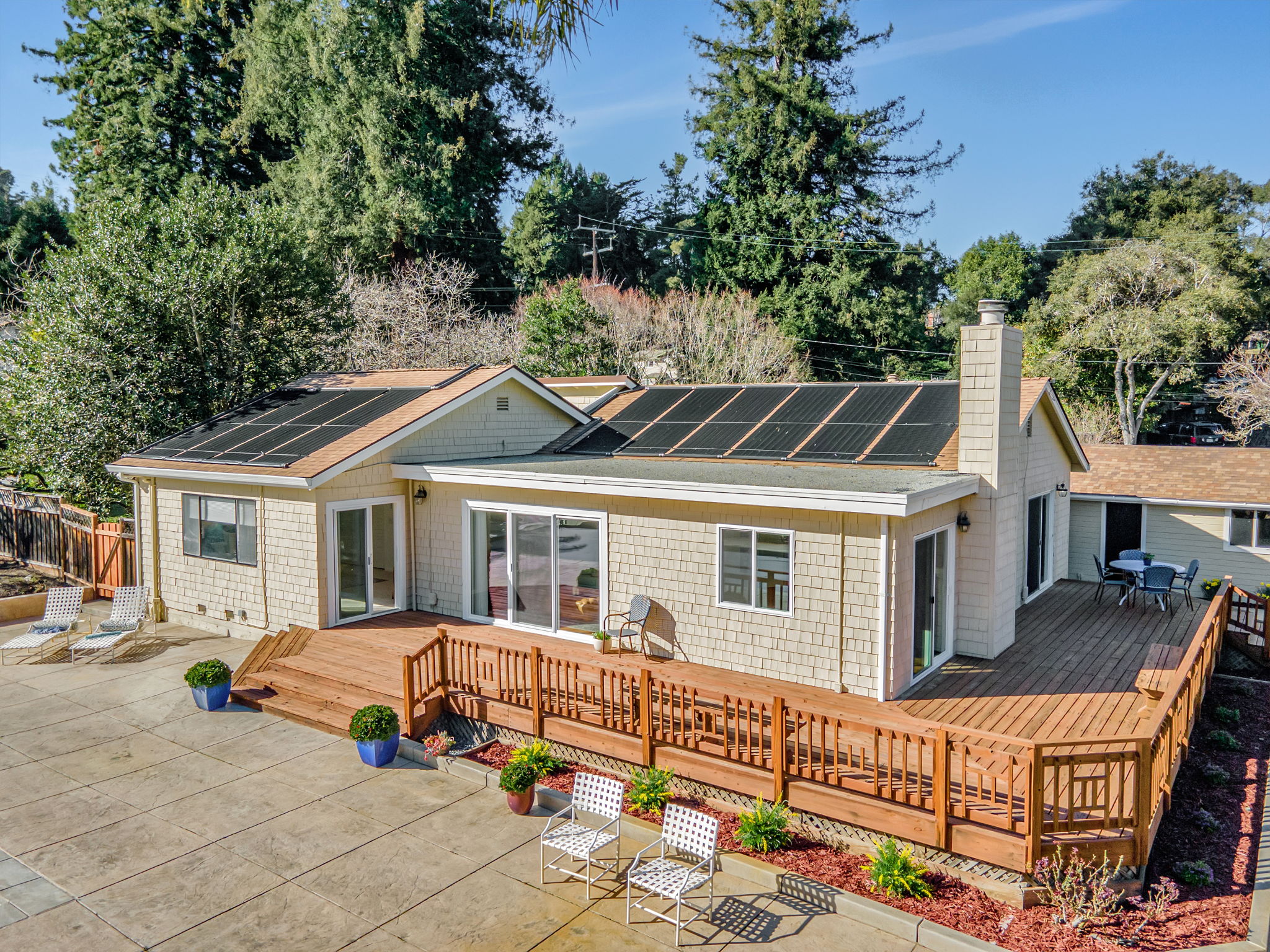 Angle view Back Deck