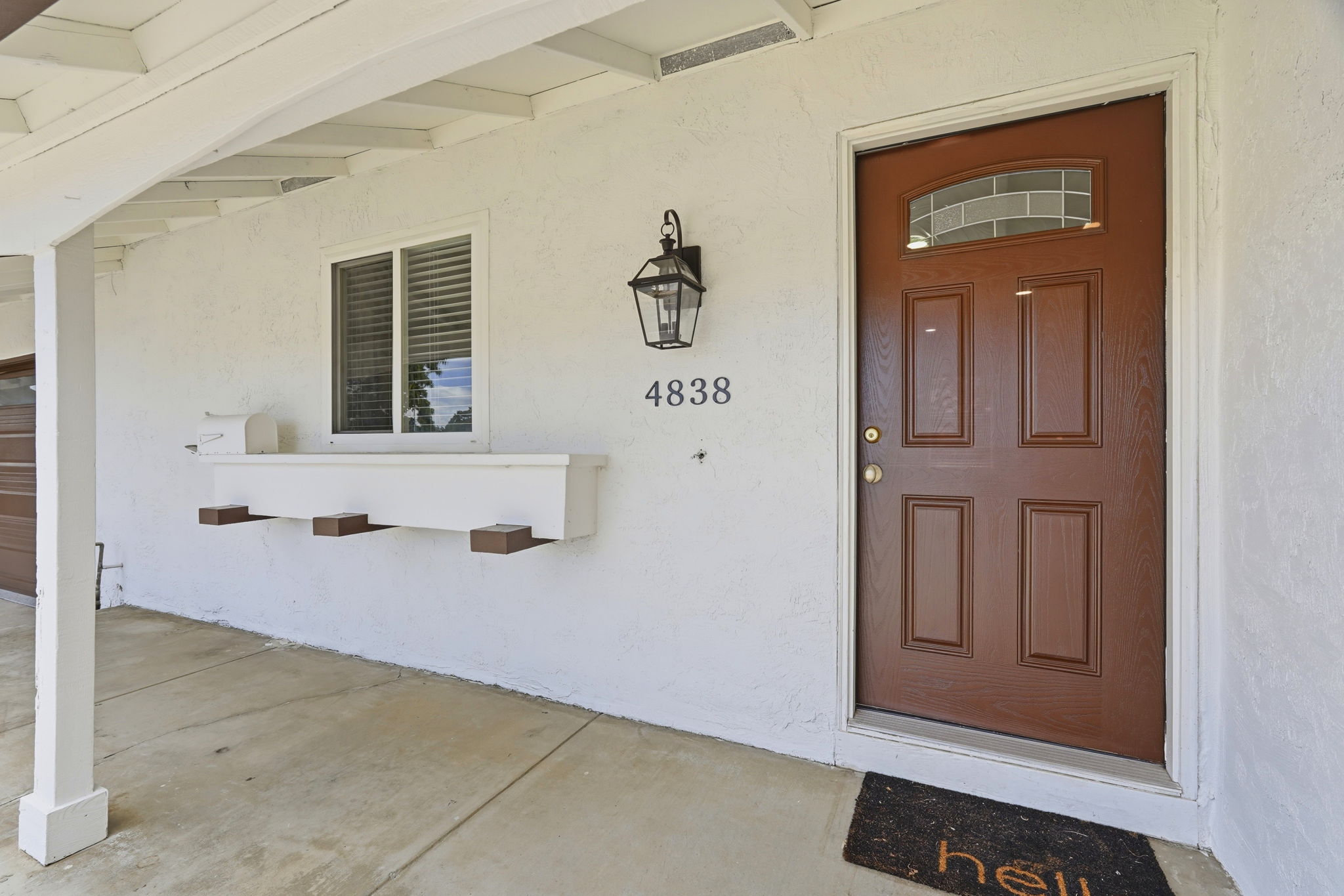 004_F8_4838 Snell Ave