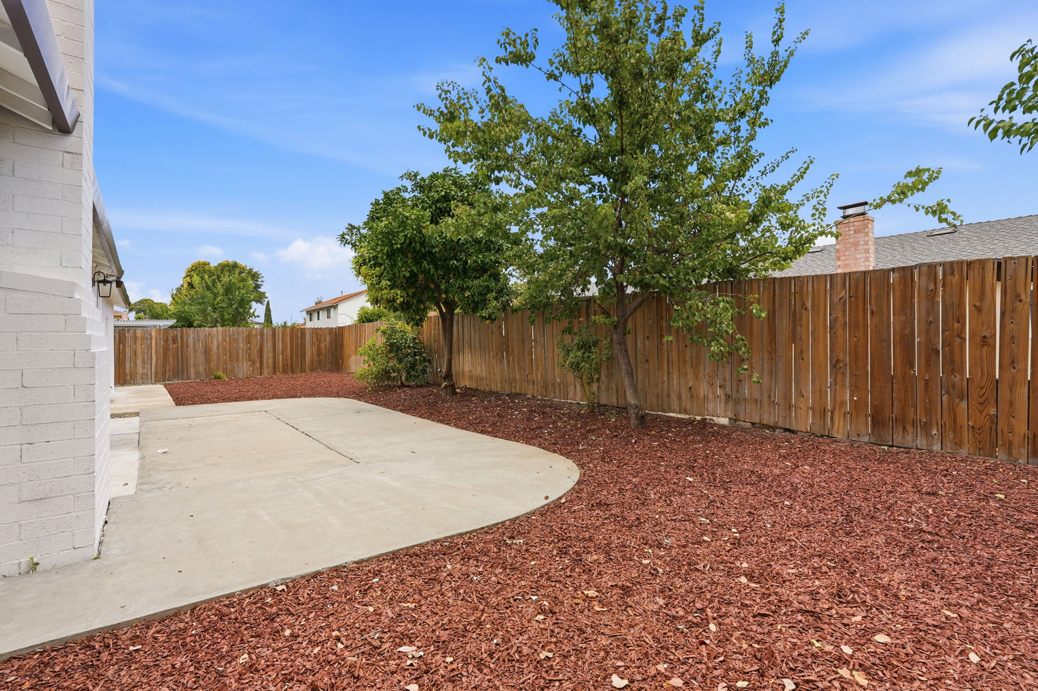 039_F8_4838 Snell Ave