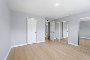 027_F8_4838 Snell Ave
