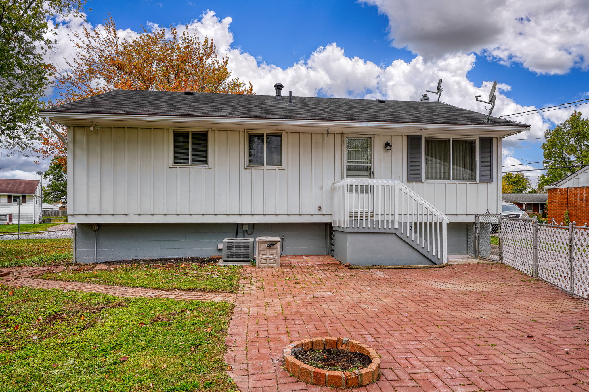 484 Daytona Rd (48)