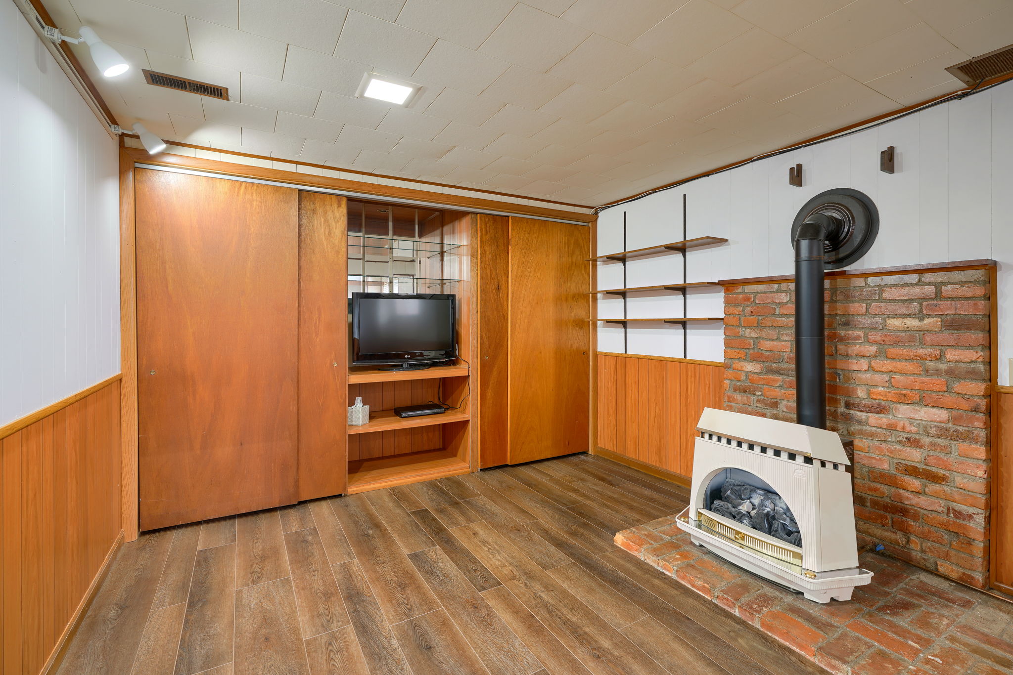 484 Daytona Rd (30)