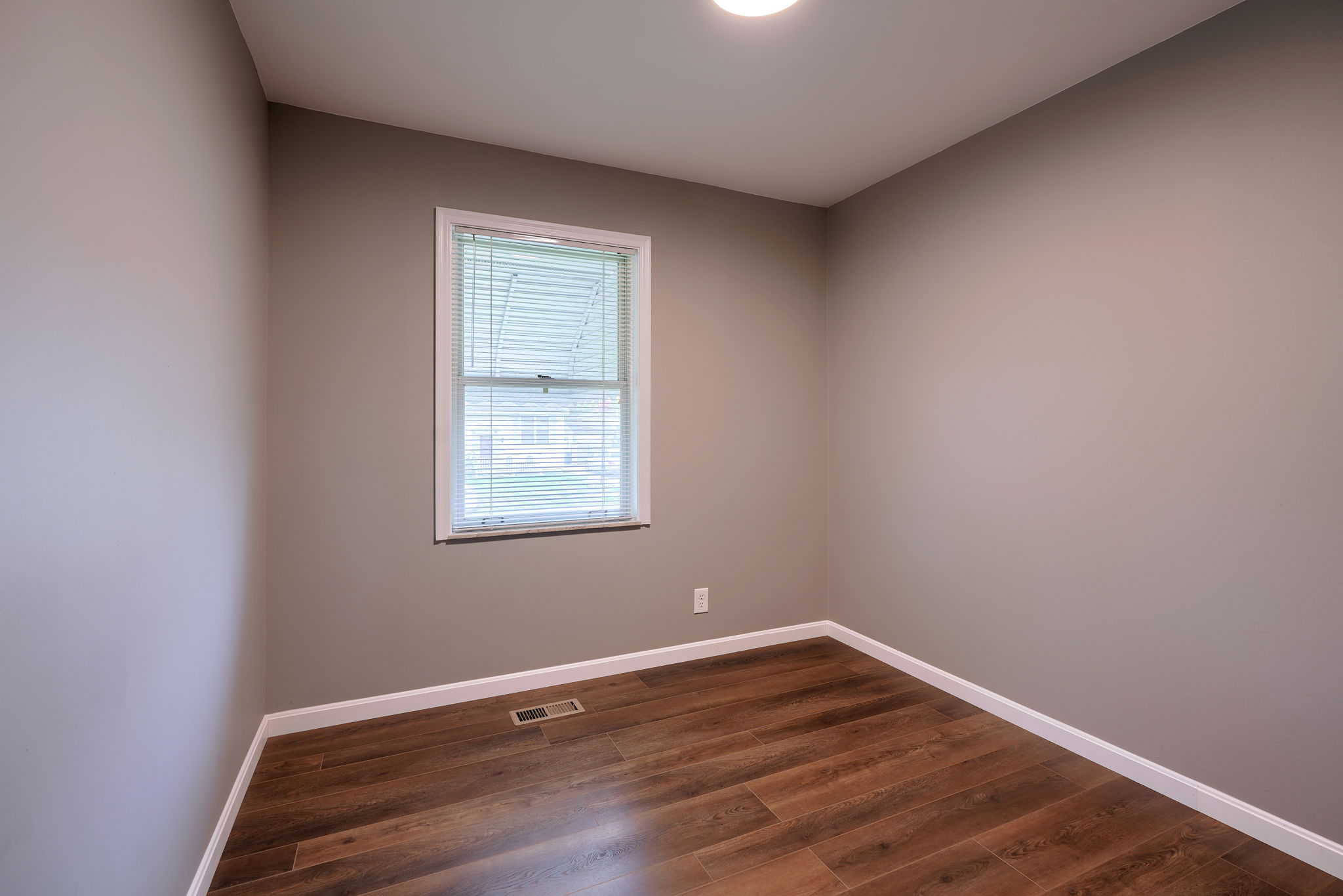 484 Daytona Rd (22)